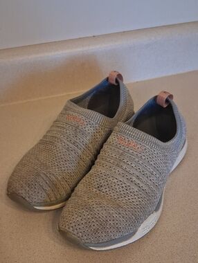 KURU Stride Slip-On Knit Sneakers in Light Gray